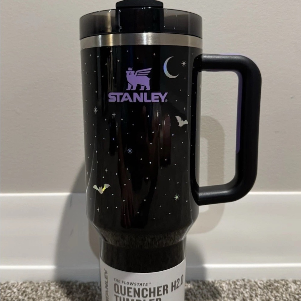Target Stanley Halloween 2025 40oz Tumbler Glow In The Dark Spellcast Black
